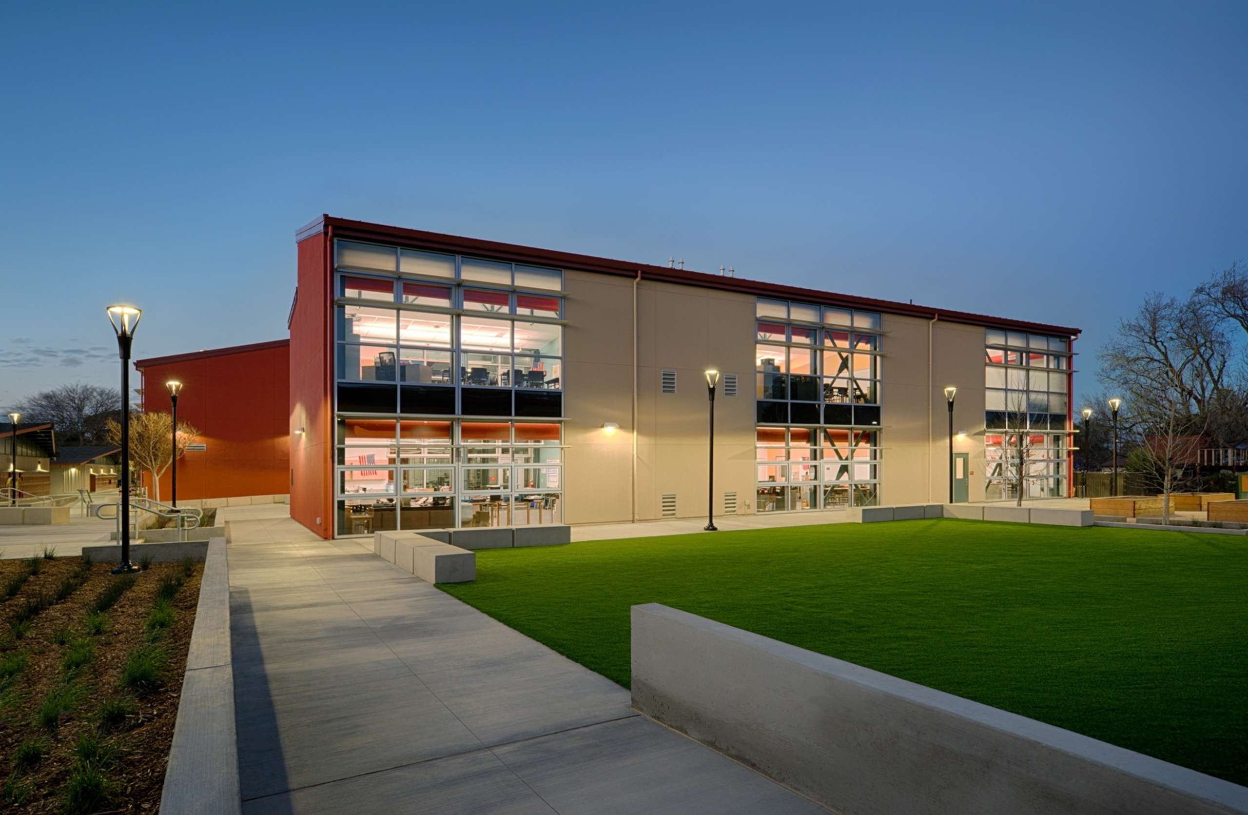 CUPERTINO HIGH SCHOOL SCIENCE BUILDING