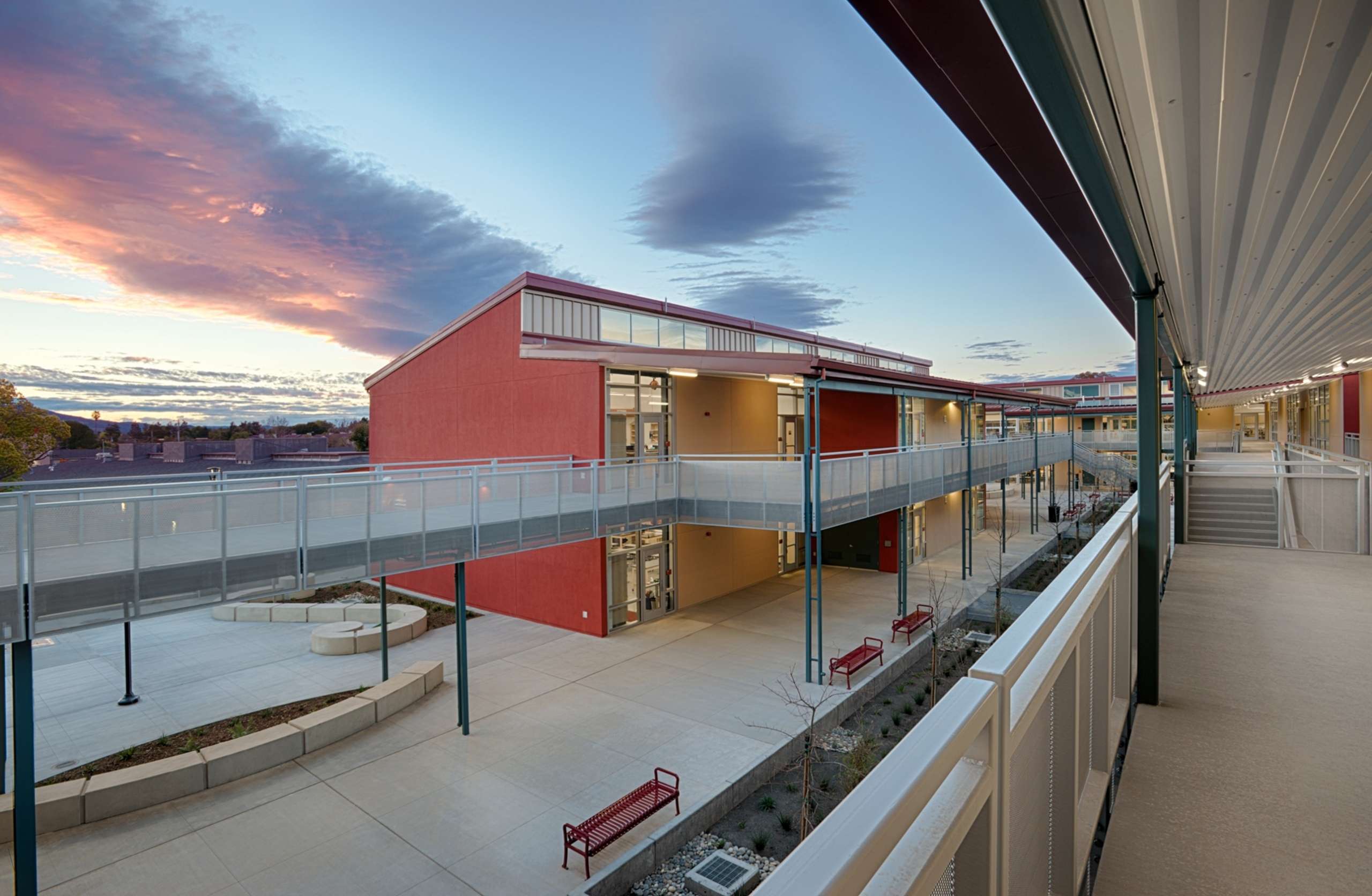 CUPERTINO HIGH SCHOOL SCIENCE BUILDING