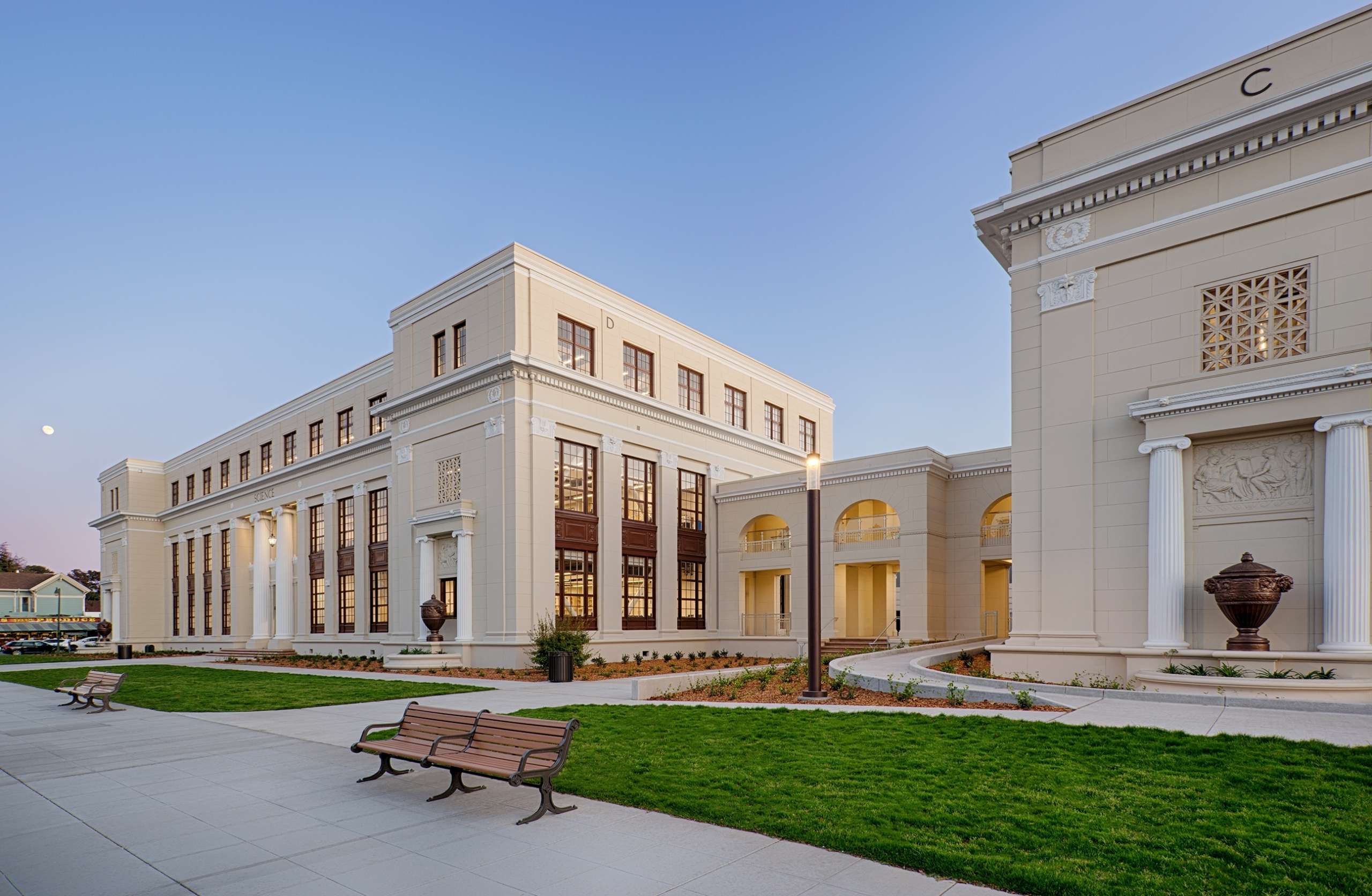 ALAMEDA HIGH SCHOOL HISTORIC HIGH SCHOOL RESTORATION & MODERNIZATION