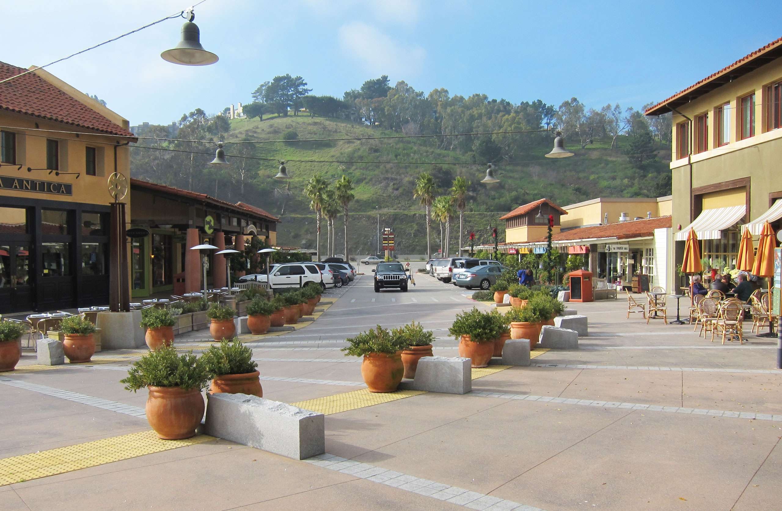 Strawberry Village Shopping Center