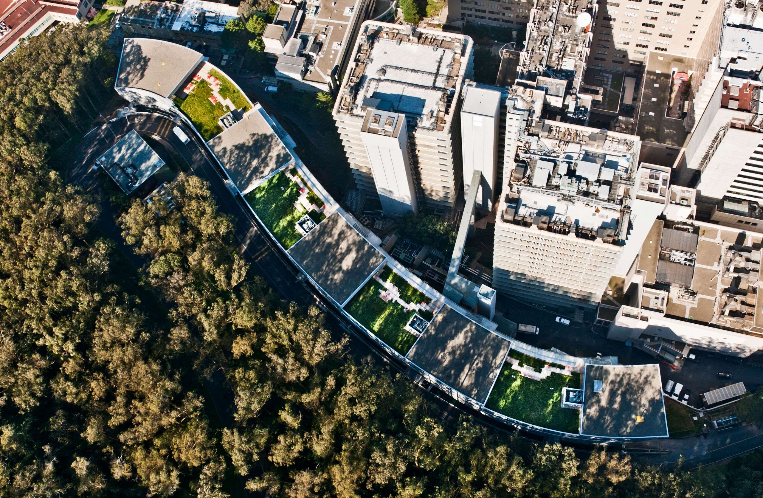 UCSF Ray and Dagmar Dolby Regeneration Medicine Building